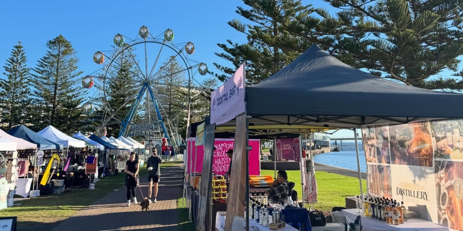 The Entrance waterfront markets with local stalls and Ferris wheel near ibis Styles The Entrance.